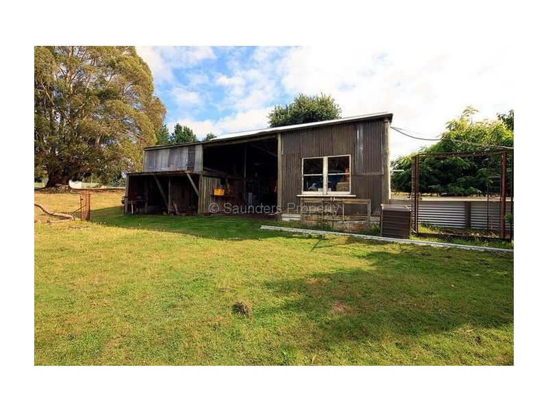 Elizabeth Town TAS 7304