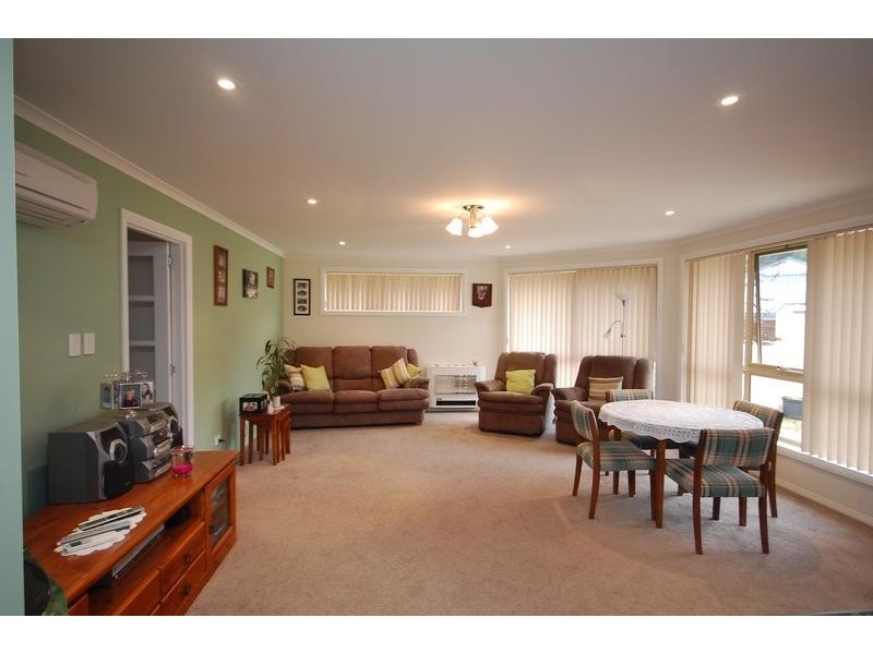 15 Dowling Drive, Romaine TAS 7320