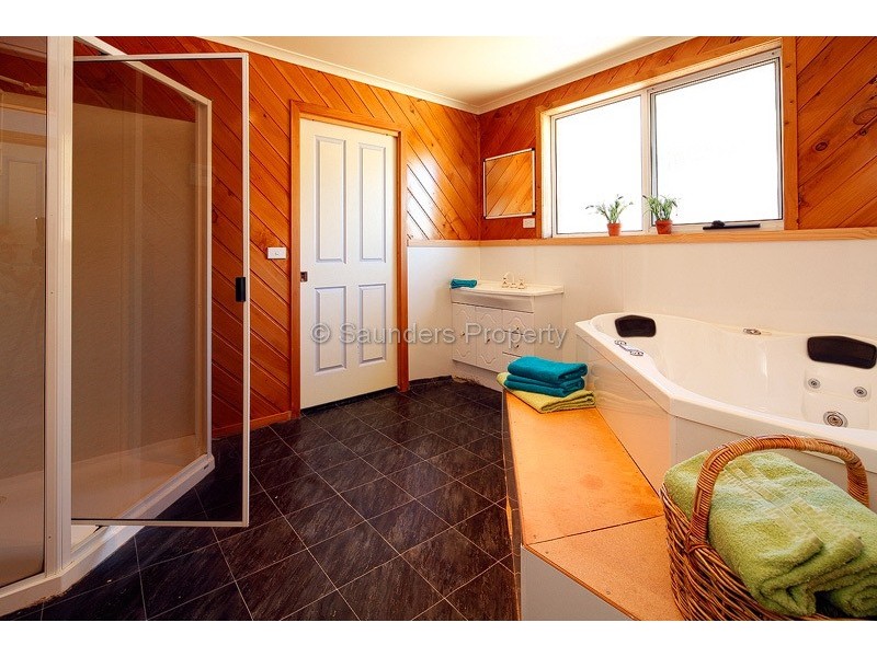 South Riana TAS 7316