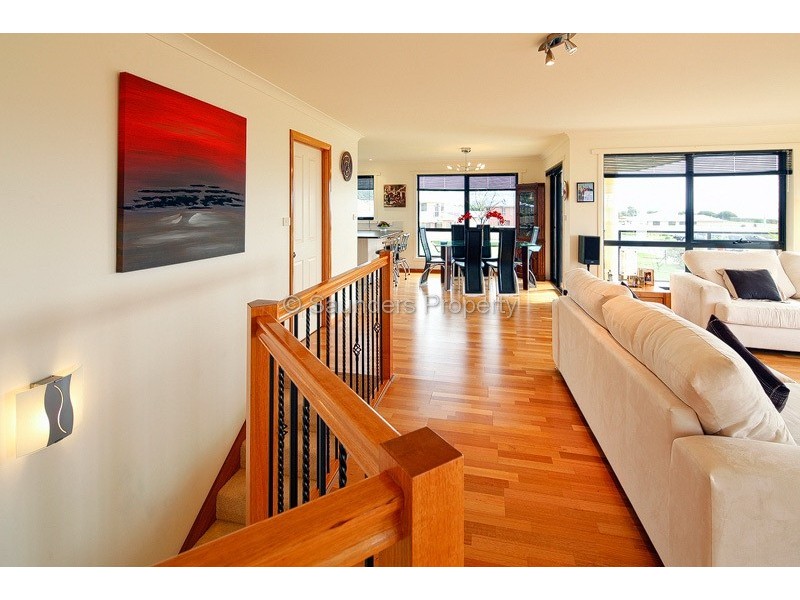 Sulphur Creek TAS 7316