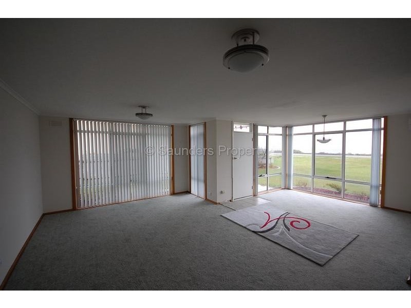 119 Old Bass Highway, Wynyard TAS 7325