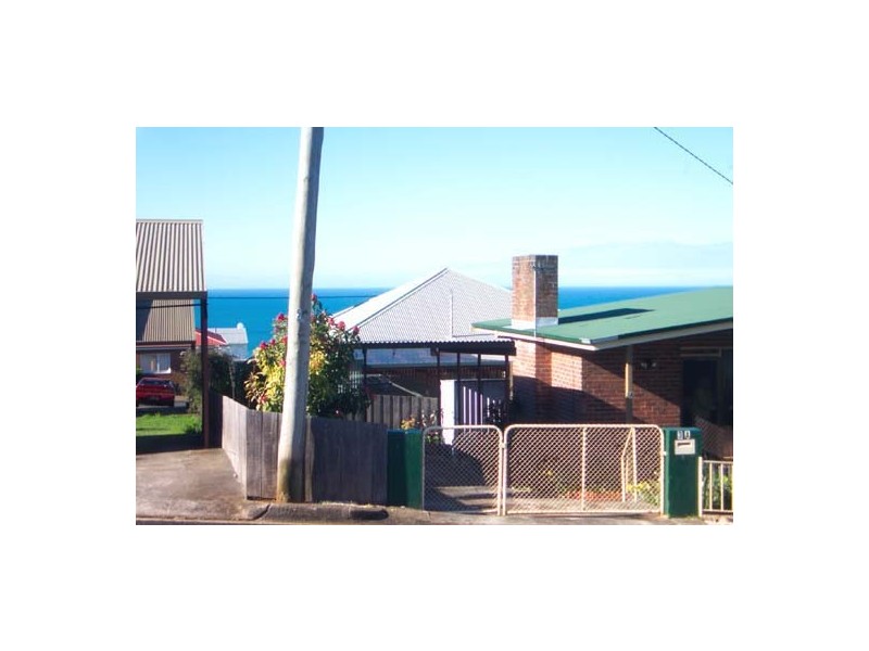 16 Federal Street, Burnie TAS 7320