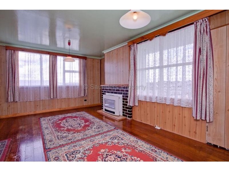 17 Woodward Avenue, Burnie TAS 7320