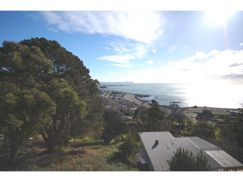 Parklands TAS 7320