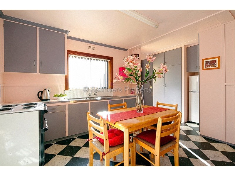 16 Nelson Street, Acton TAS 7320