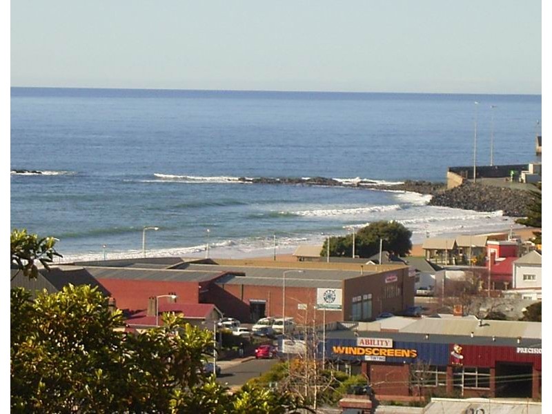 4/11 Princes Street, Burnie TAS 7320