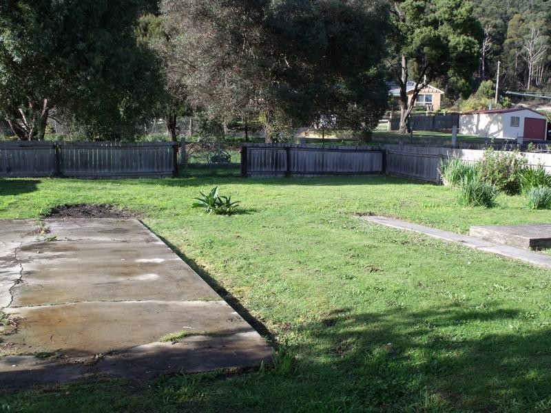 56 River Avenue, Heybridge TAS 7316