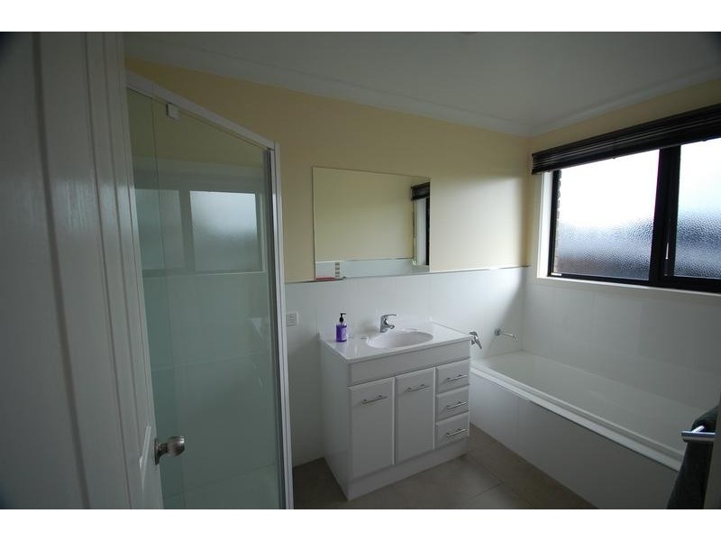2/12 Josie Crescent, Burnie TAS 7320