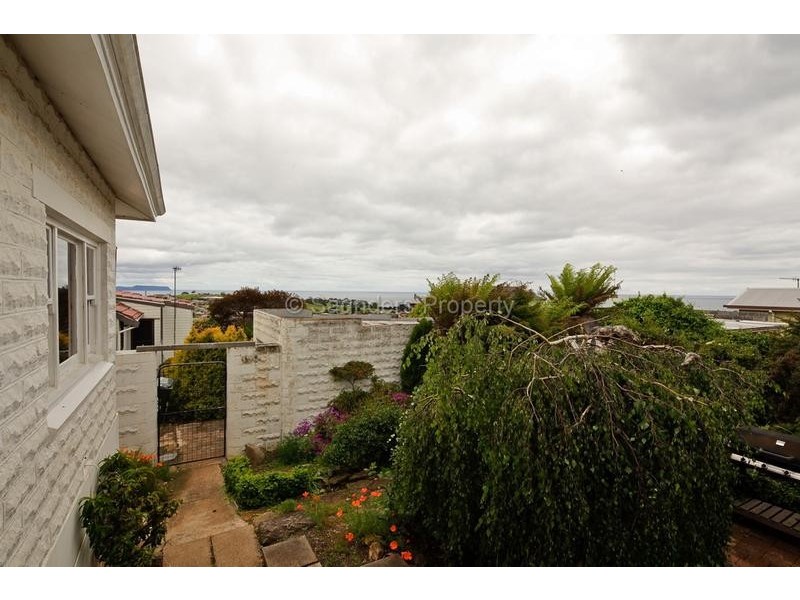 8 Margaret Street, Burnie TAS 7320