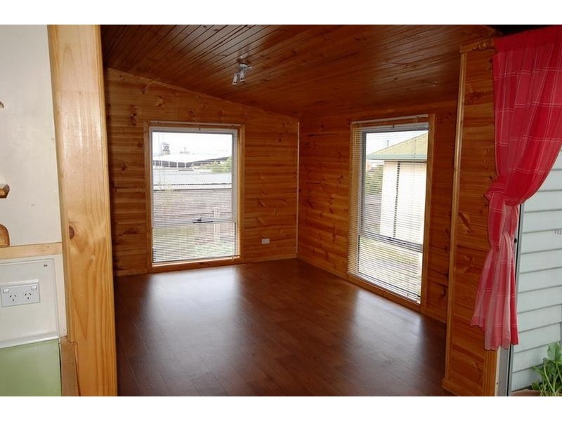 12 Elizabeth Street, Somerset TAS 7322