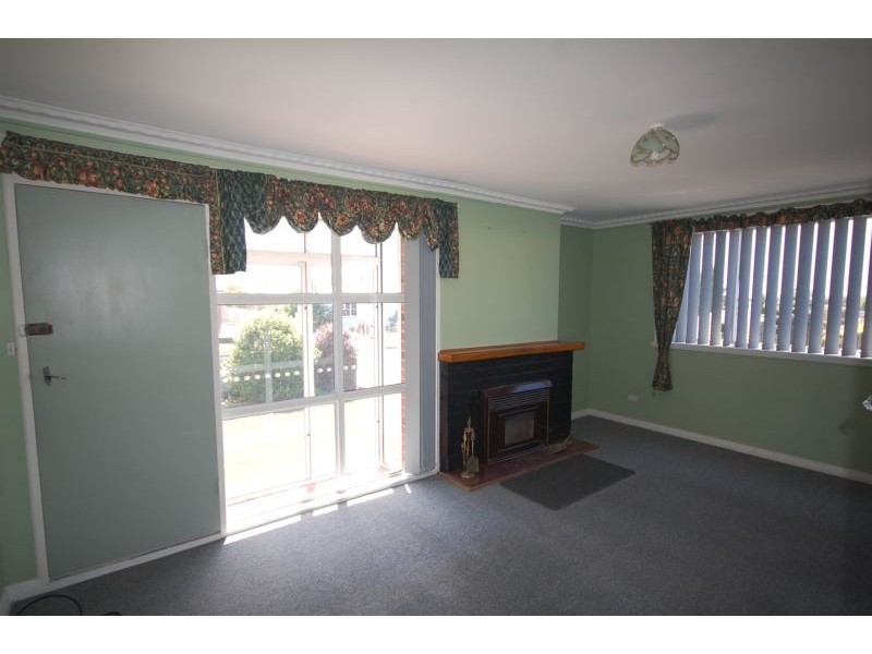 18 Lewis Street, Somerset TAS 7322