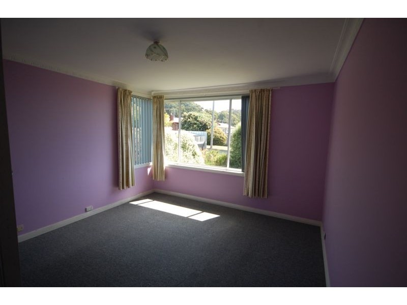 18 Lewis Street, Somerset TAS 7322