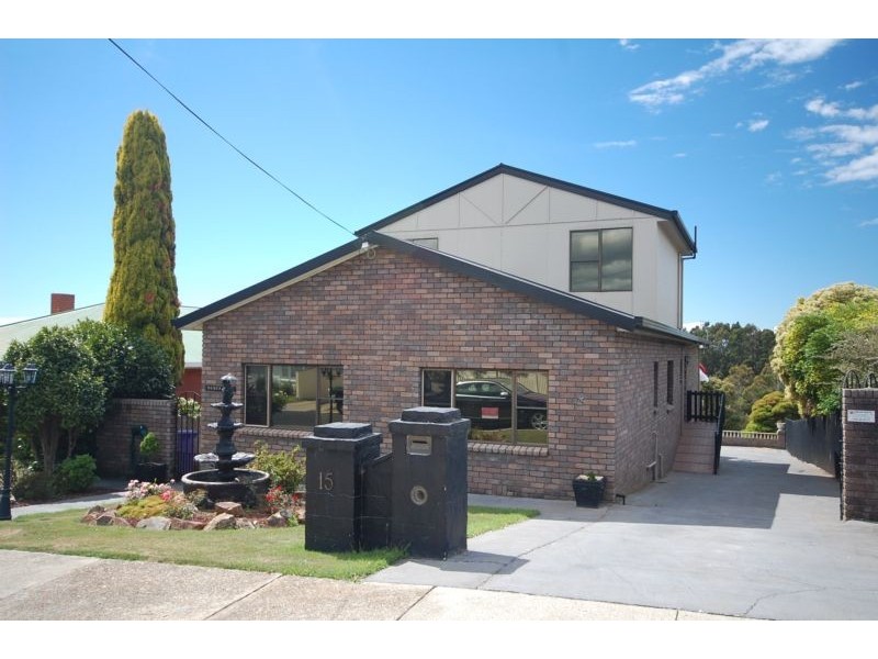 15 Mark Street, Burnie TAS 7320