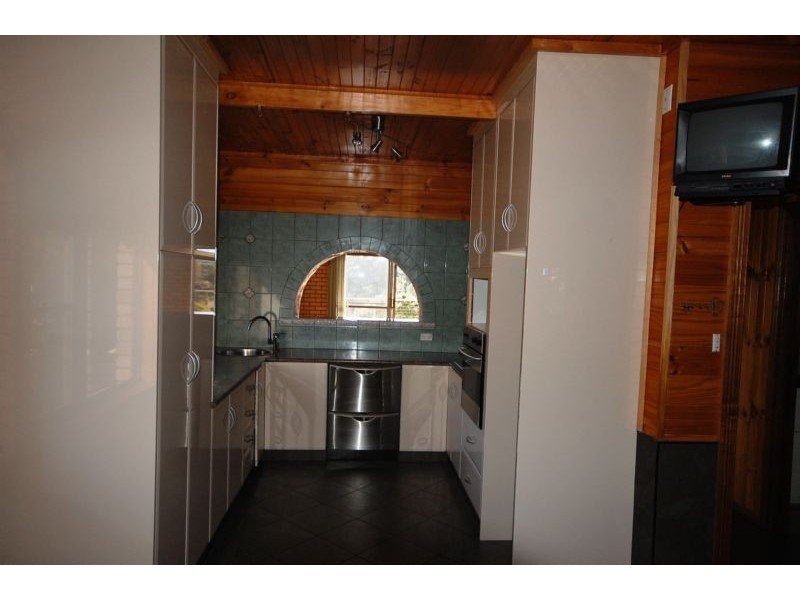 15 Mark Street, Burnie TAS 7320