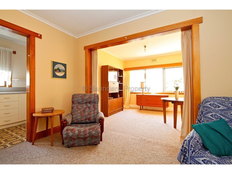 150 Main Road, Penguin TAS 7316