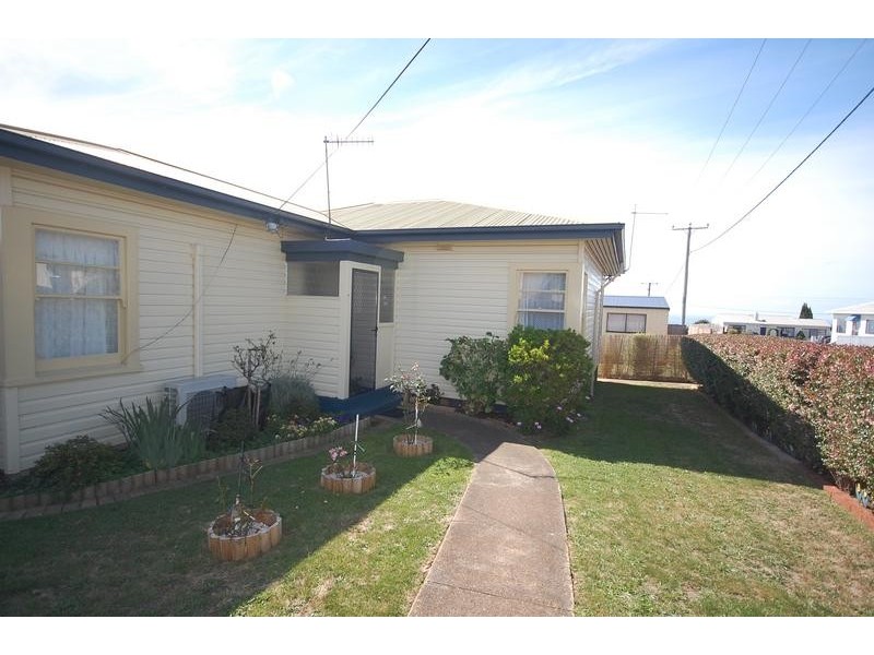 10 Oates Street, Burnie TAS 7320