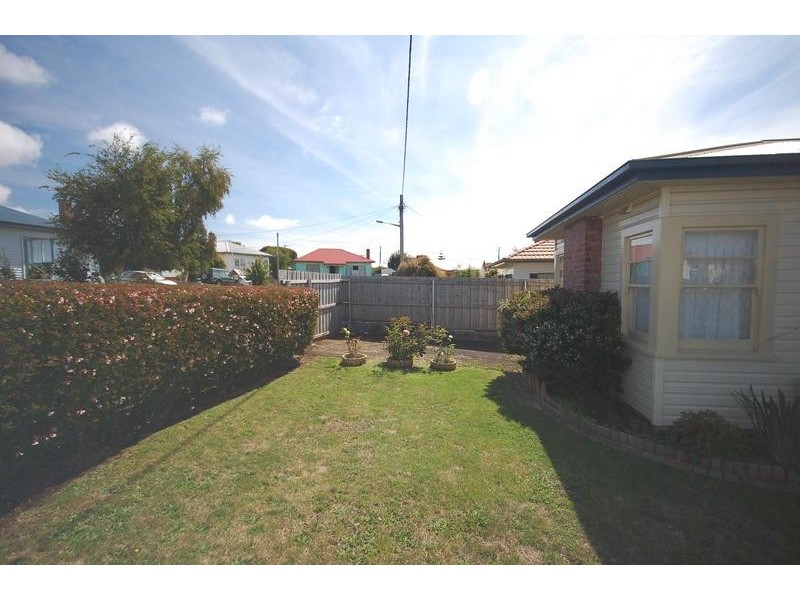 10 Oates Street, Burnie TAS 7320