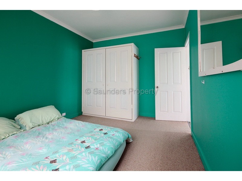 14 Raglan Street, Somerset TAS 7322