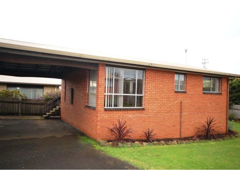 2/9 Turnbull Avenue, Burnie TAS 7320