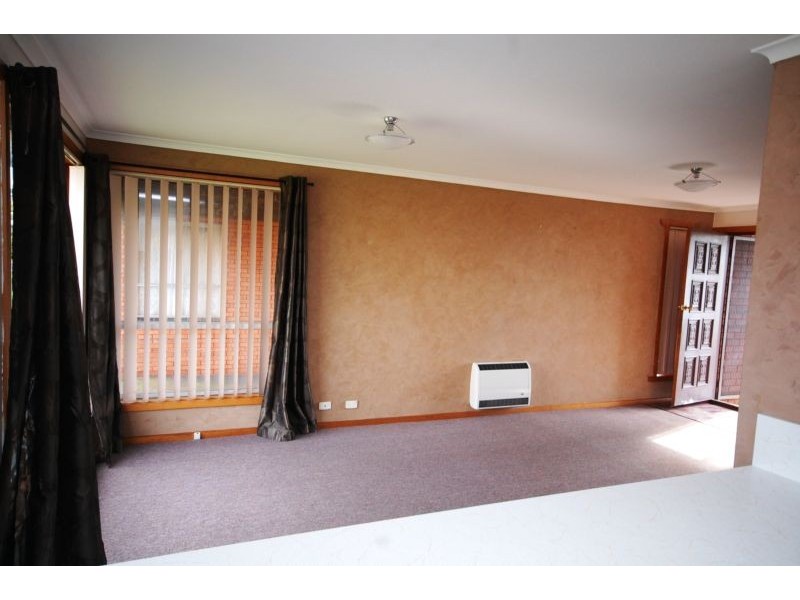 2/9 Turnbull Avenue, Burnie TAS 7320