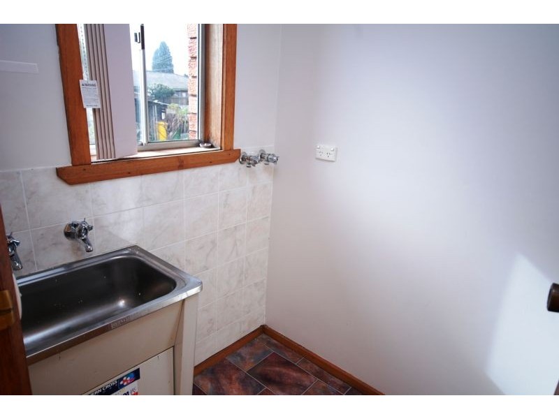 2/9 Turnbull Avenue, Burnie TAS 7320