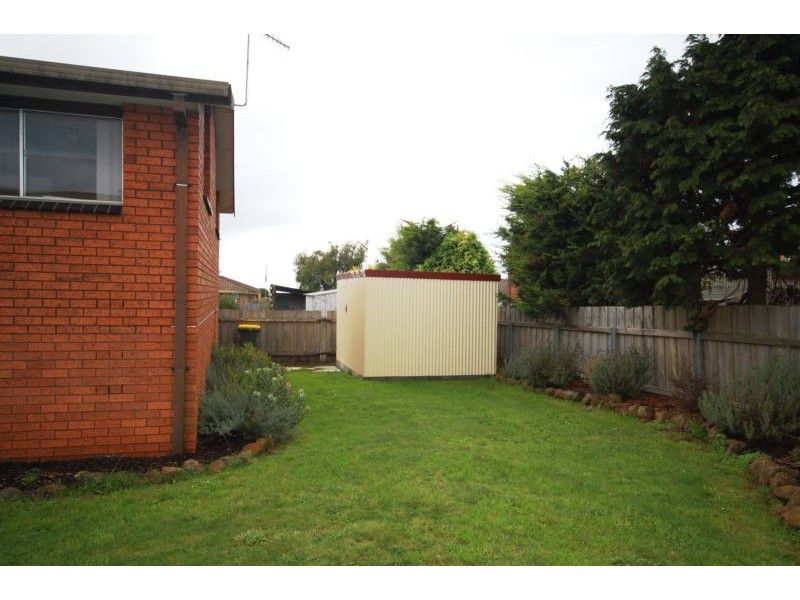 2/9 Turnbull Avenue, Burnie TAS 7320