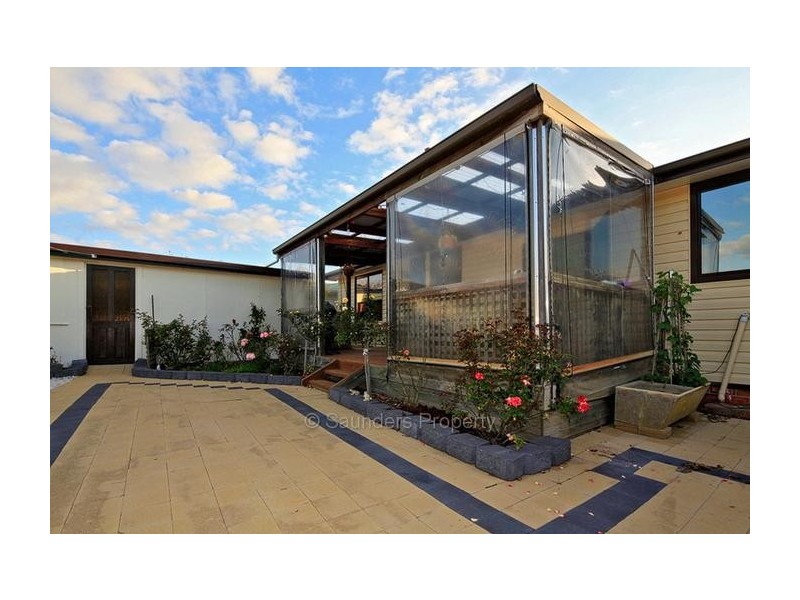 82 Nixon Street, Devonport TAS 7310