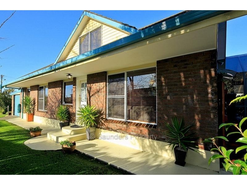 9 Cambridge Court, Devonport TAS 7310