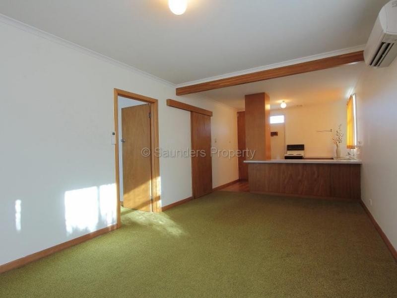 2/14 Howe Street, Park Grove TAS 7320