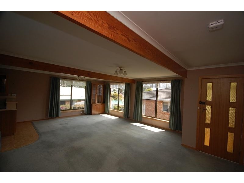 2/204a Mount Street, Burnie TAS 7320