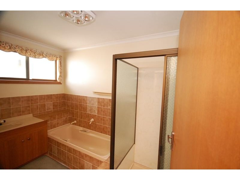 2/204a Mount Street, Burnie TAS 7320