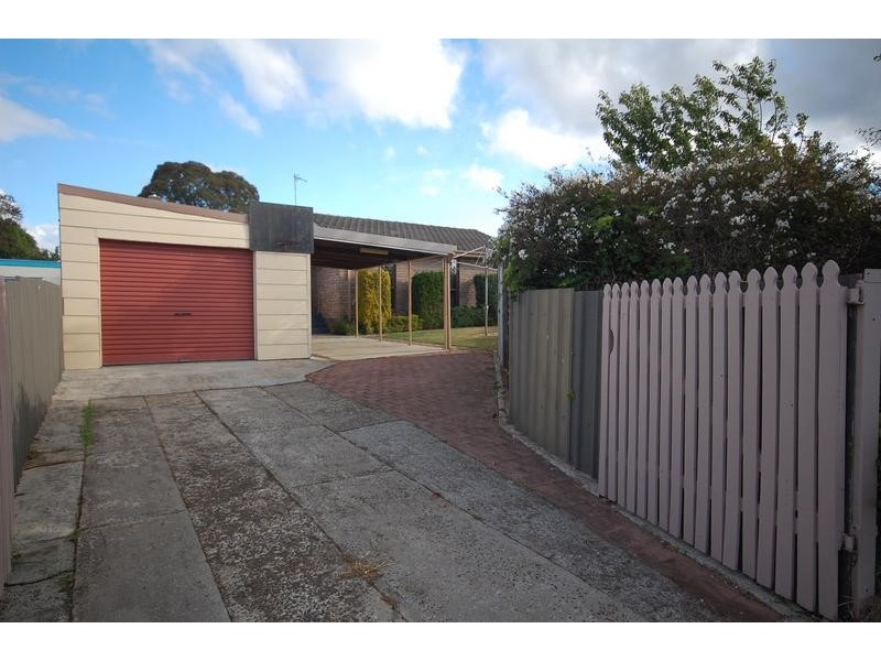 2 Cobham Close, Devonport TAS 7310