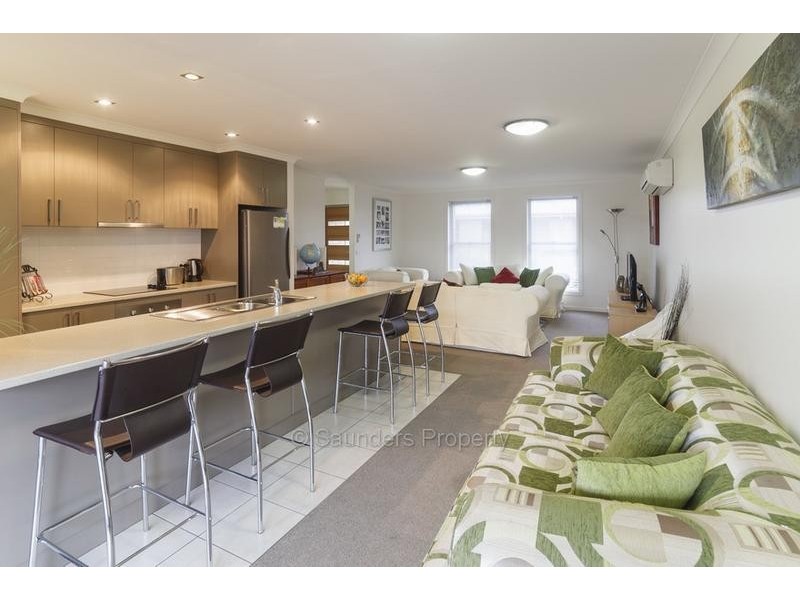 2/2-3 Washington Drive, Devonport TAS 7310