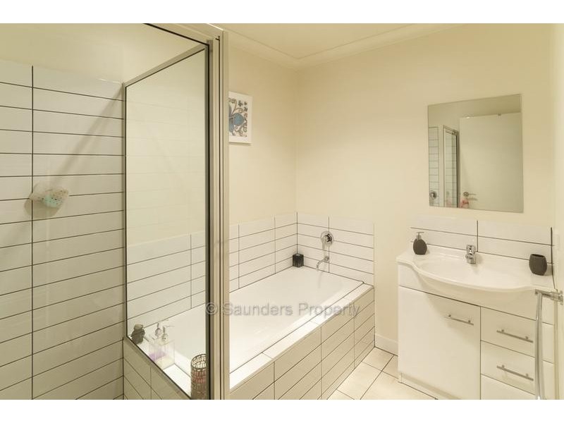 2/2-3 Washington Drive, Devonport TAS 7310