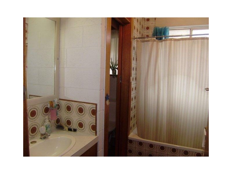 3/20 Pelissier Street, Somerset TAS 7322