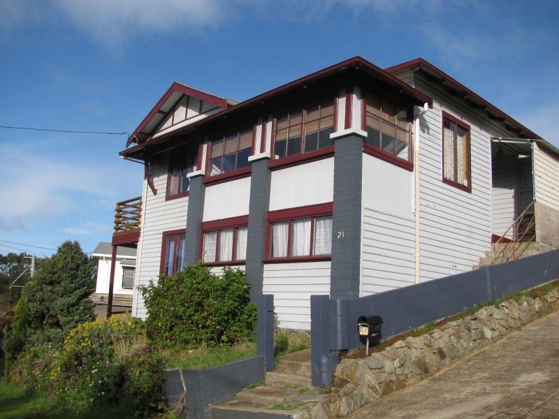 21 Aileen Crescent, Burnie TAS 7320