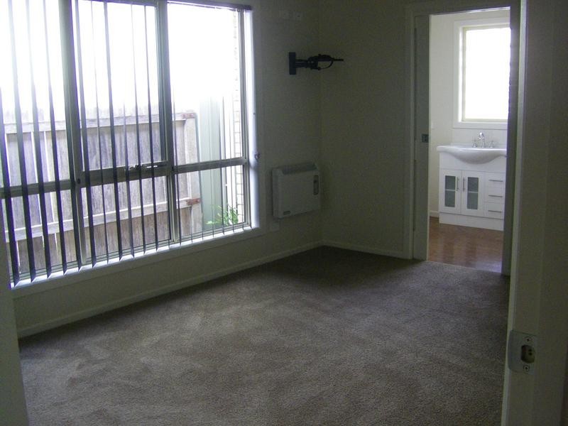 4/7 Cardigan Street, Somerset TAS 7322