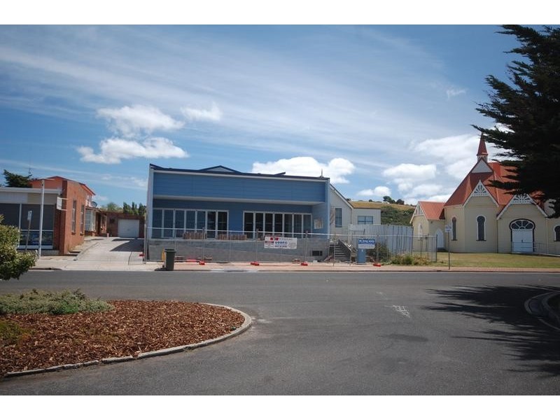 1 and 2/52 Main Road, Penguin TAS 7316