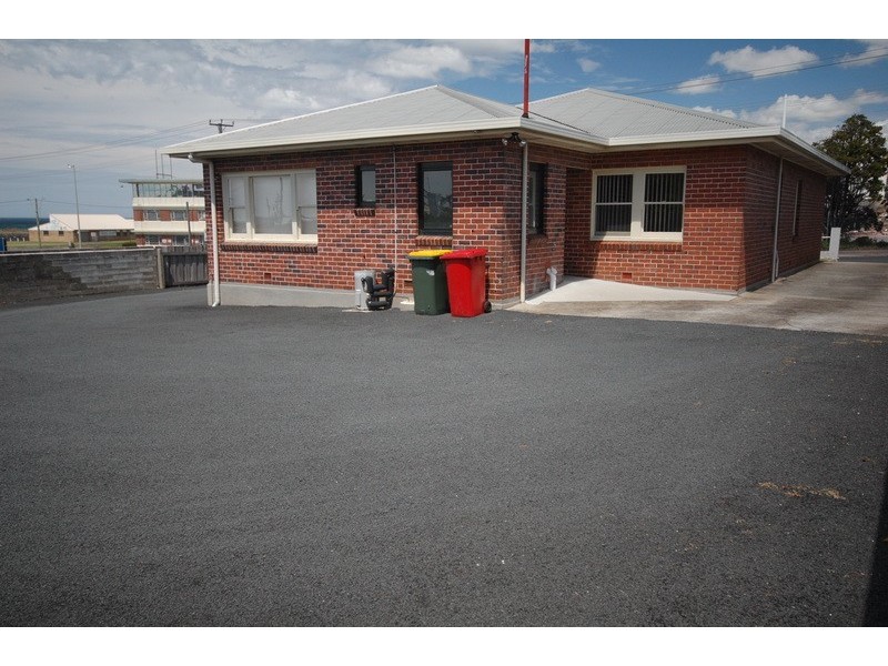 12 Reeves Street, Upper Burnie TAS 7320