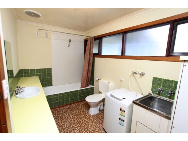 2/206 Old Surrey Road, Burnie TAS 7320