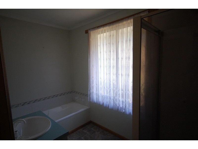 42 Sassafras Crescent, Burnie TAS 7320