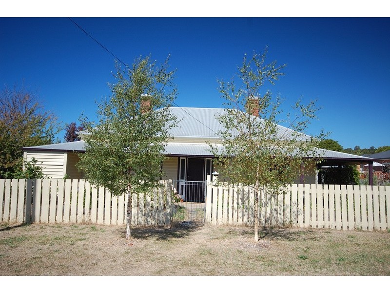 24 Athol Street, Somerset TAS 7322