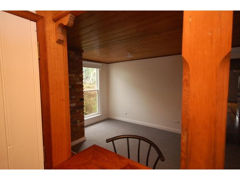 30 Main Road, Penguin TAS 7316