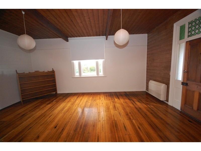 30 Main Road, Penguin TAS 7316