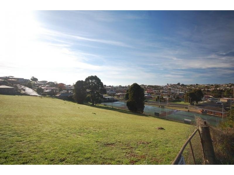 Chanel Street, Park Grove TAS 7320