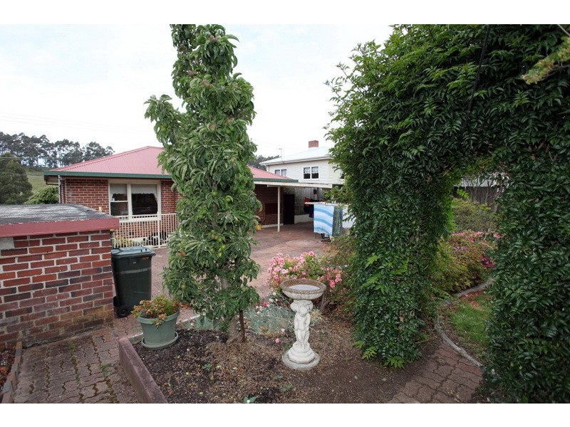 2A Collins Street, Brooklyn TAS 7320