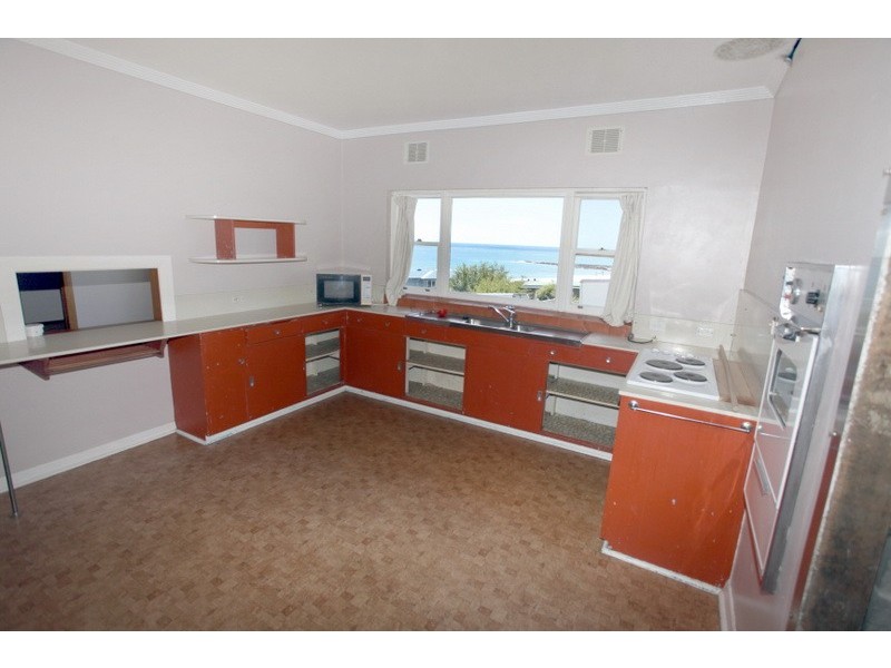10 Frederick Street, Ocean Vista TAS 7320