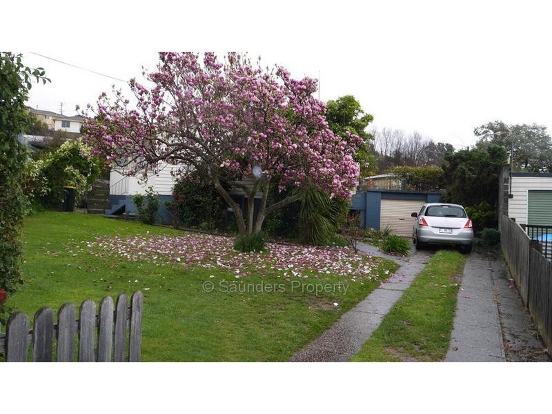 4 Hingston Place, Ulverstone TAS 7315