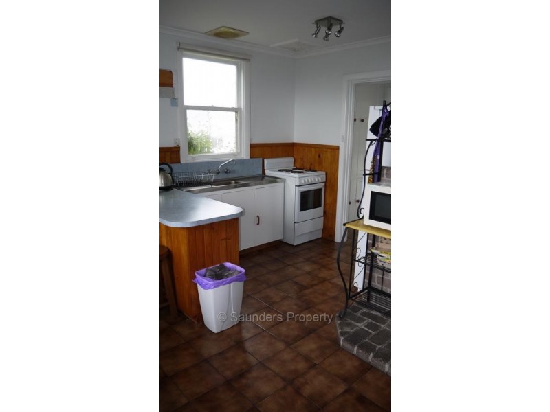 4 Hingston Place, Ulverstone TAS 7315