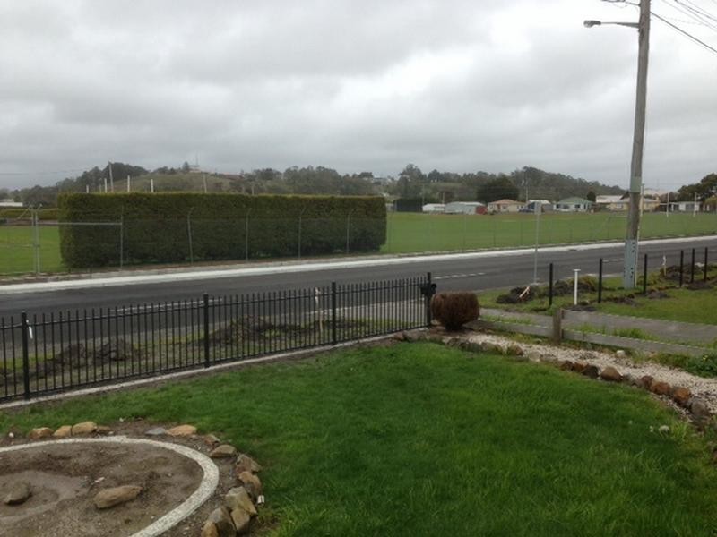 2 Bugg Street, Smithton TAS 7330